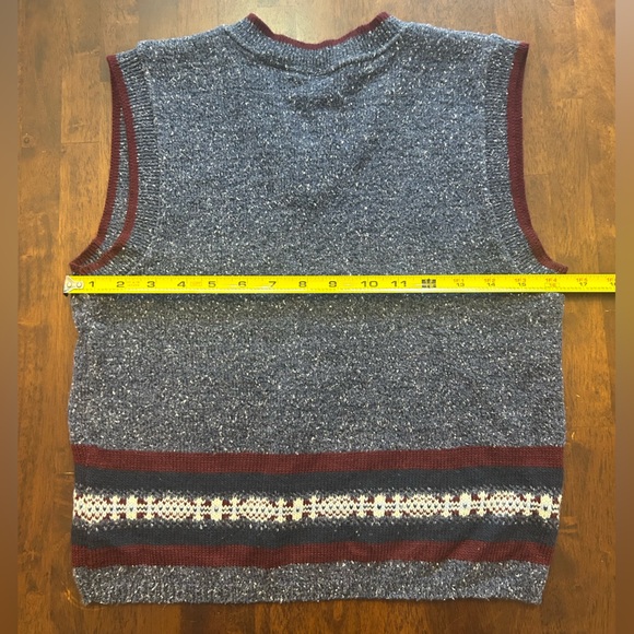Arizona Jean Company V-Neck Sweater Vest - Blue and Burgundy - Picture 5 of 6